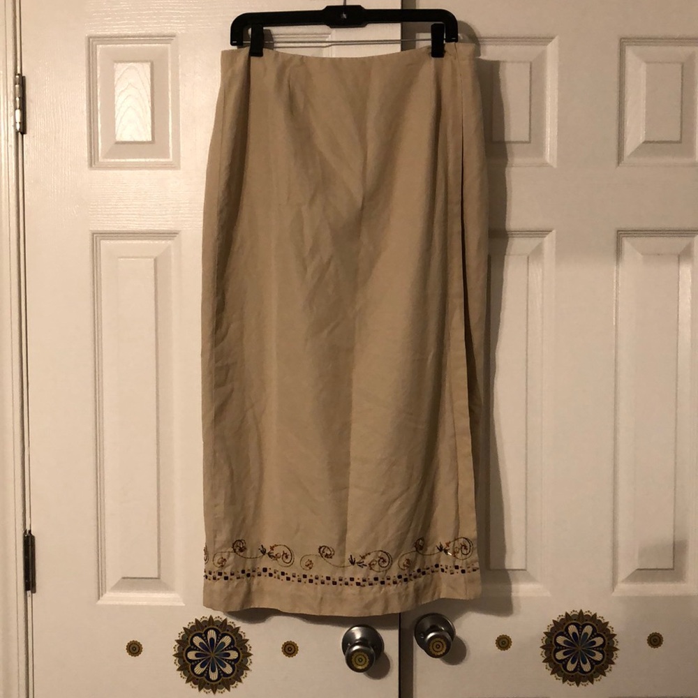 Long Skirt